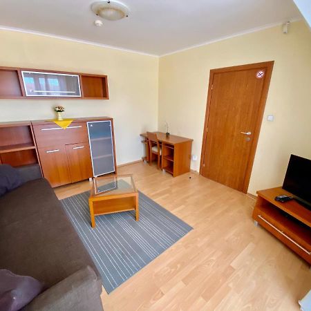 Penzion Le Monde Hotel Бардеев Екстериор снимка
